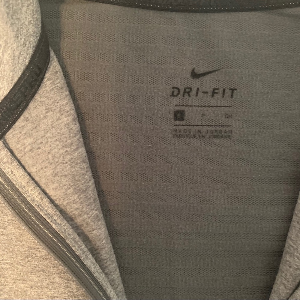 Cold weather pullover - Picture 2 of 3